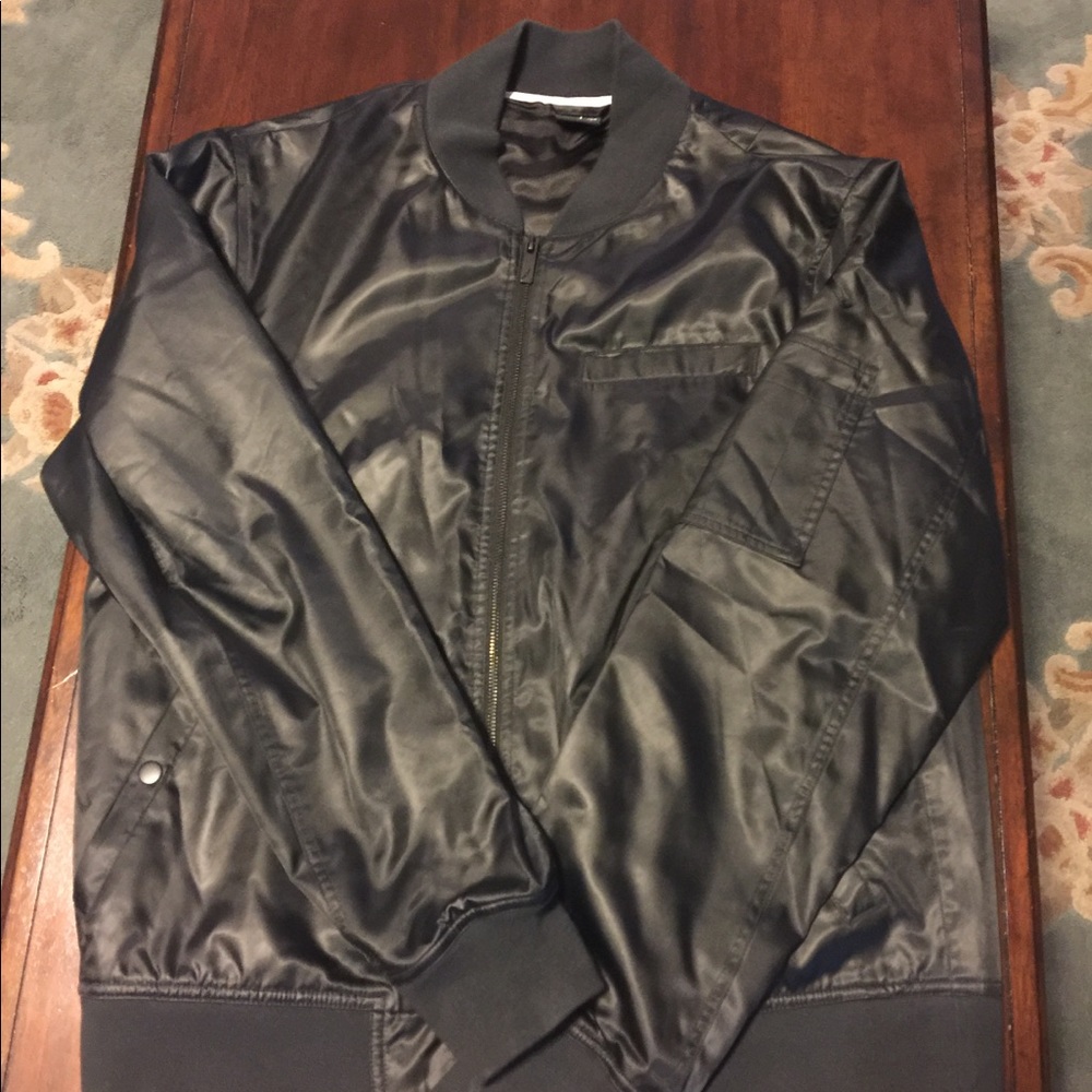 Air Jordan Bomber Jacket Size XL in men’s